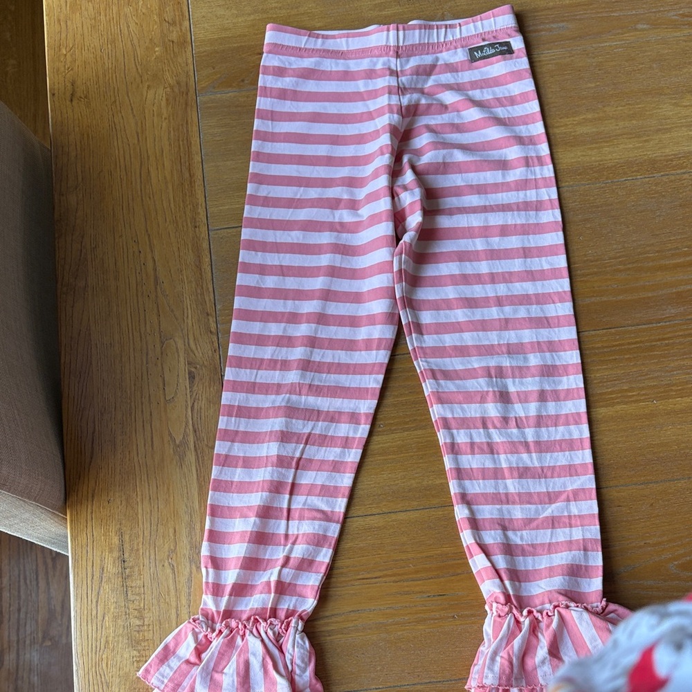 New ruffle pants